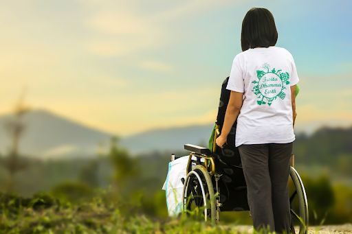 Reasons to Consider Assisted Living for Your Loved One